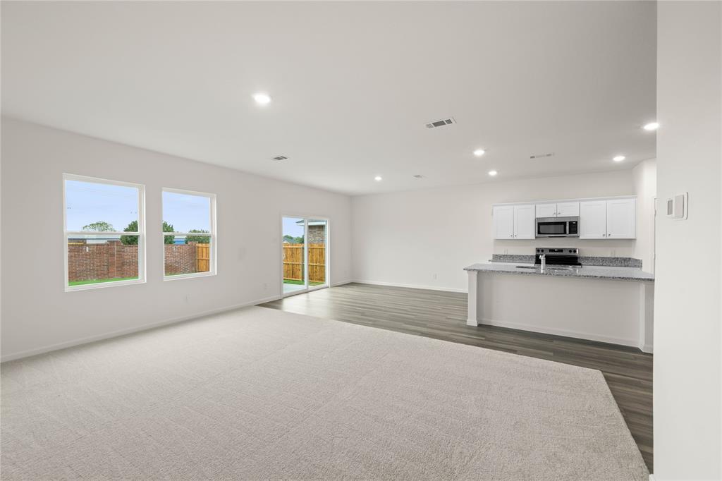 Cattleman's Crossing - Residential