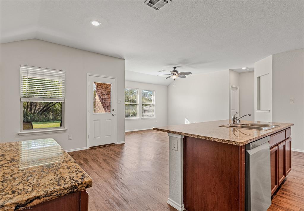 Verandah Ph 2b - Residential