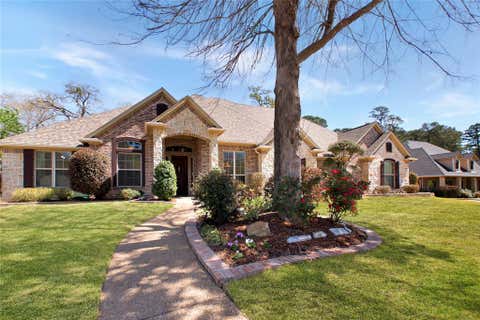 Photo of 6518 Rochester Way, Tyler, TX 75703 (MLS # 21330670)