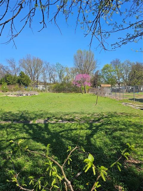 3310 Balomede Street Lancaster TX 75134