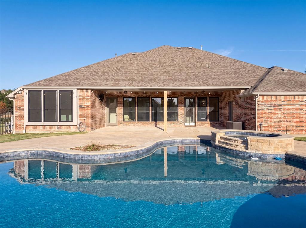 6530 Swallow Court