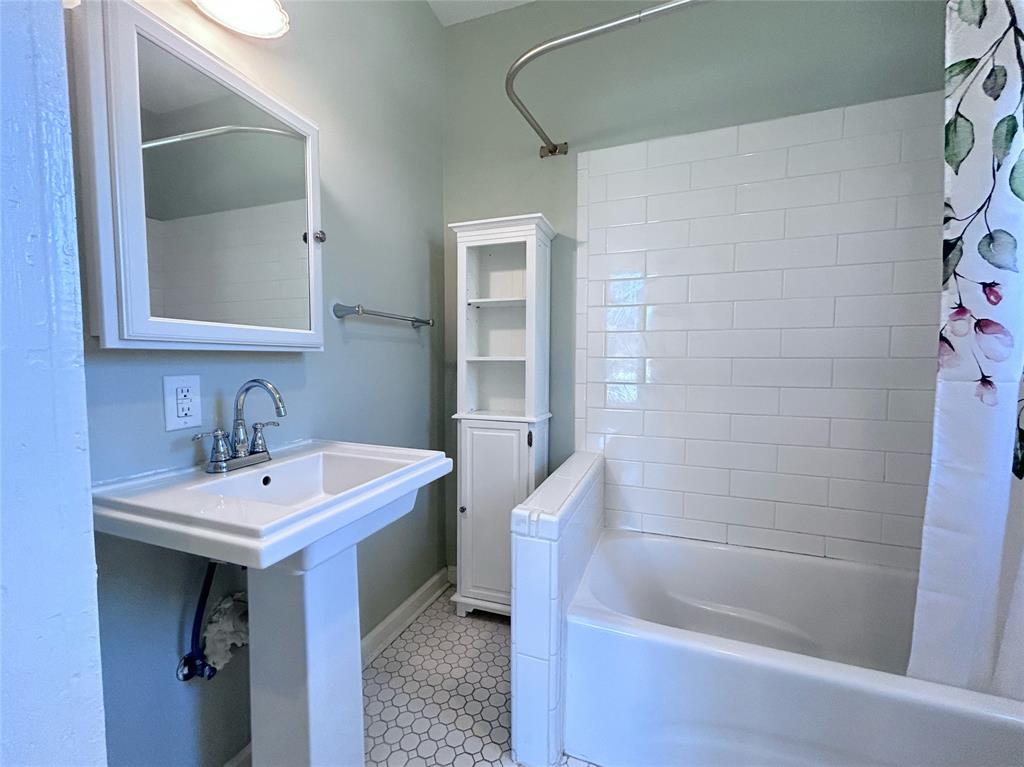 Reynolds - Residential