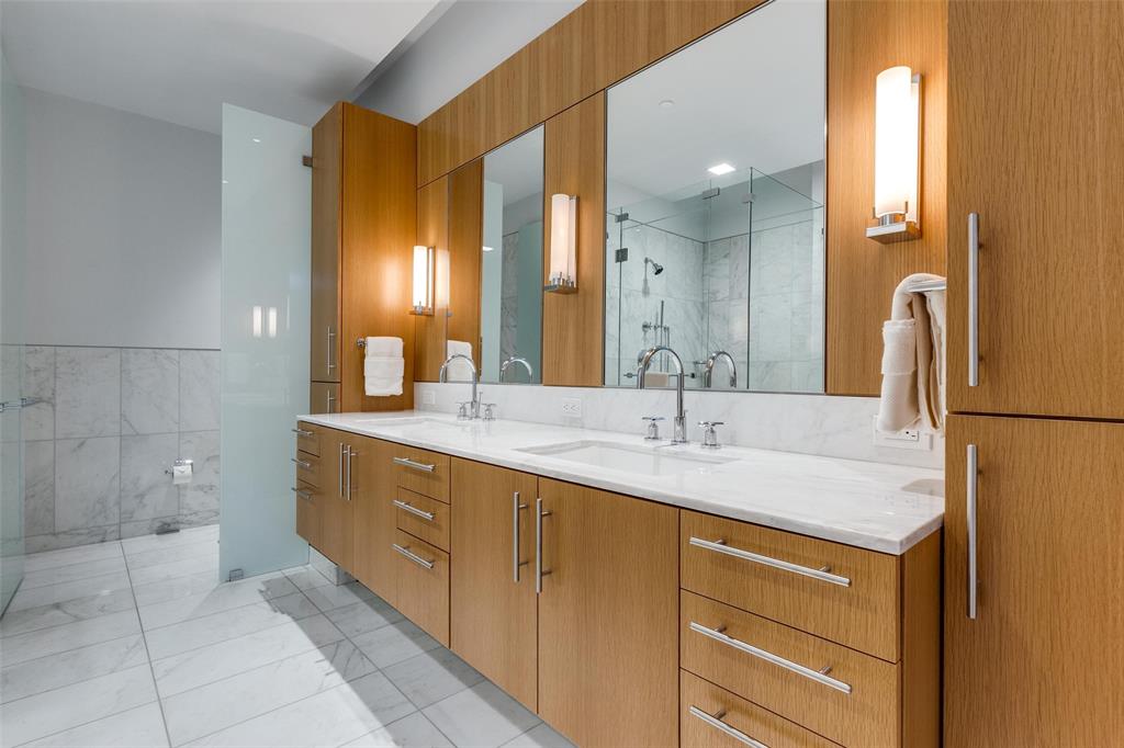 Museum Tower Condo - Residential