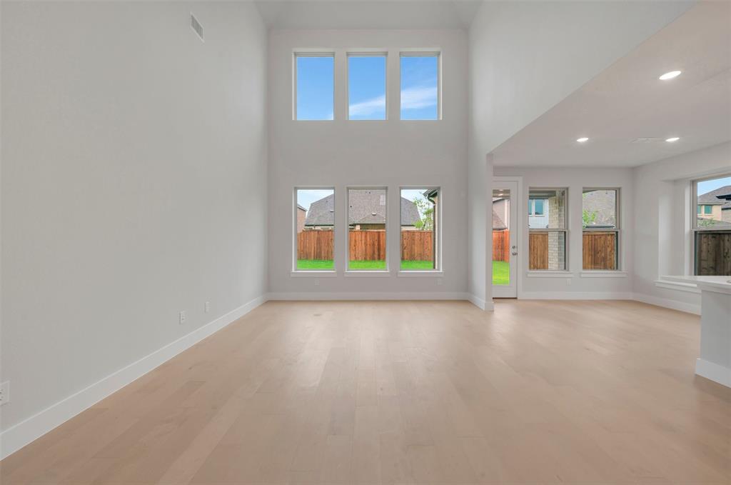 1308 Silver Grass Meadows