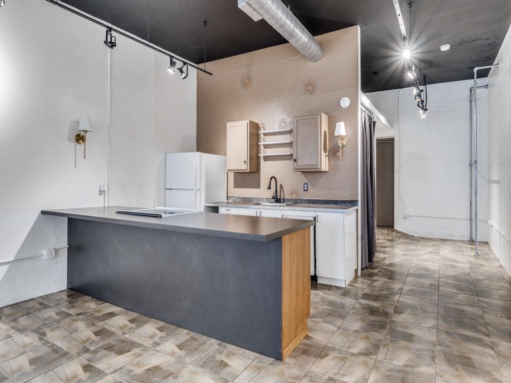 Main Street Condos - Residential