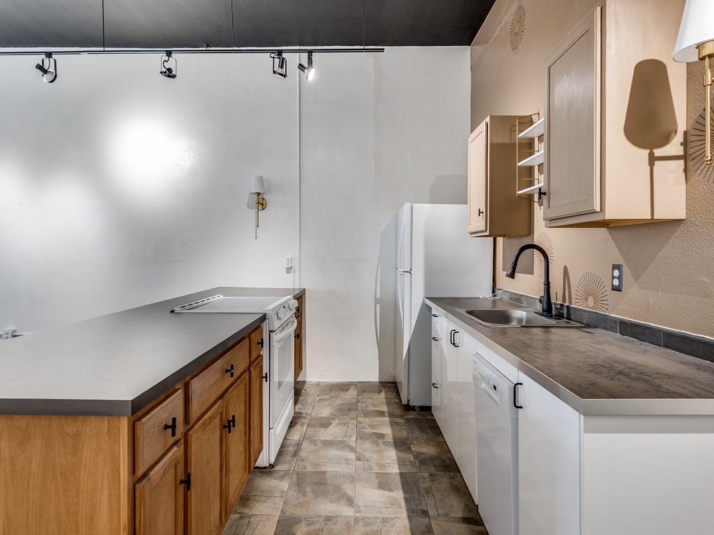 Main Street Condos - Residential