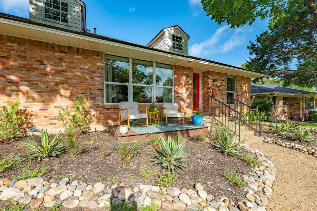 10424 Maplegrove Lane