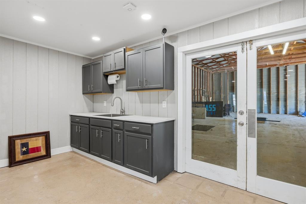 Eastridge - Commercial Sale