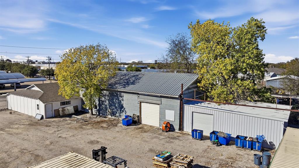 Eastridge - Commercial Sale