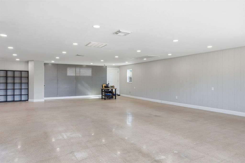 Eastridge - Commercial Sale