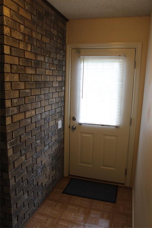 1424 Valley Trail