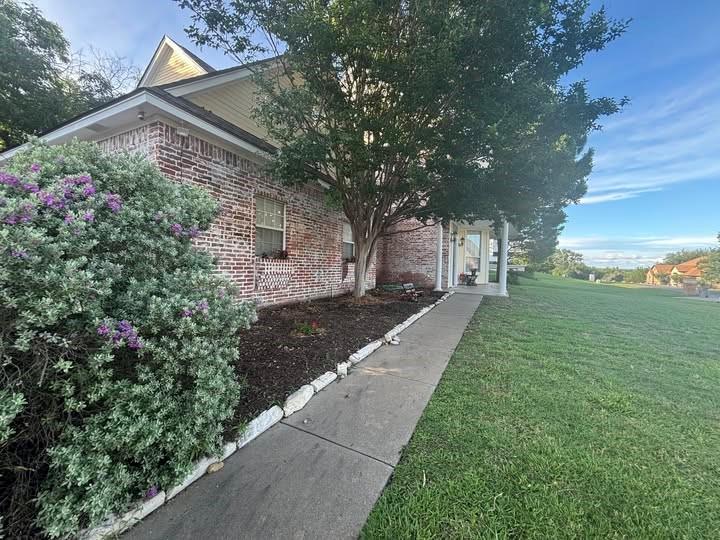 9801 Bellechase Road