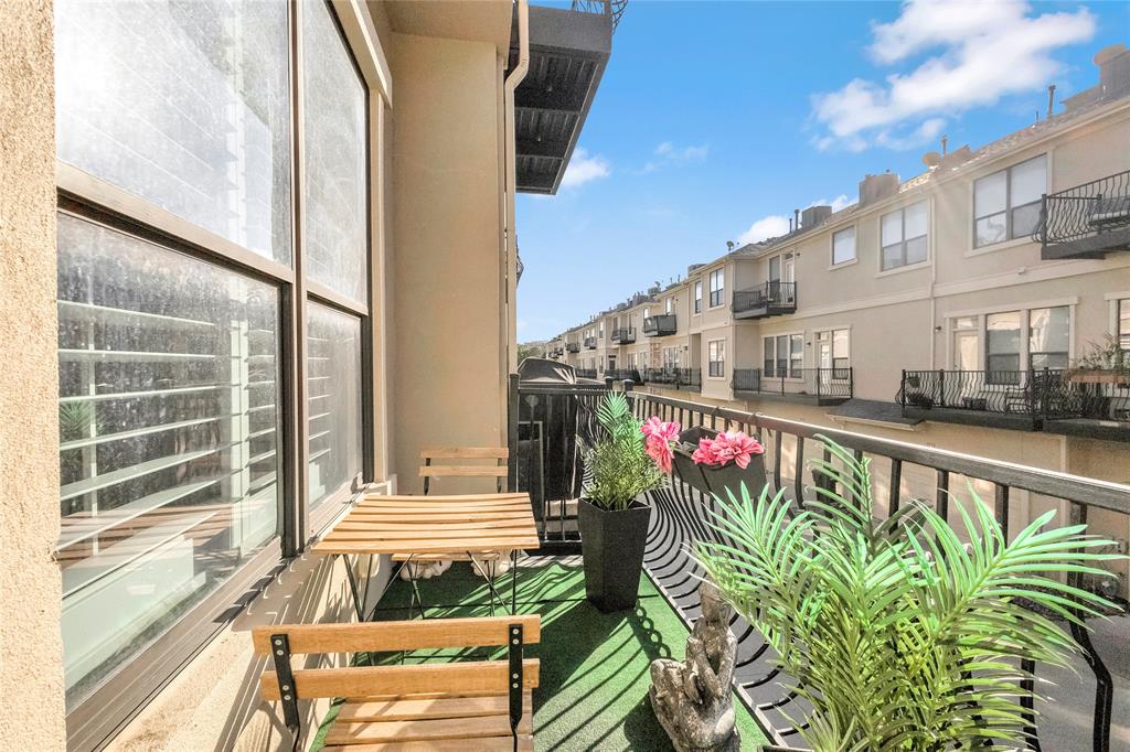 Town Homes At Legacy Town Center Ph Two - Residential