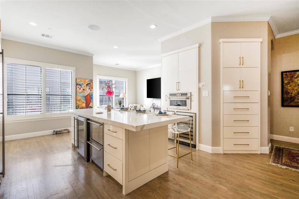 Town Homes At Legacy Town Center Ph Two - Residential