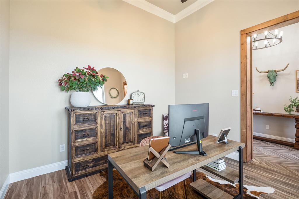 114 Chisos Drive