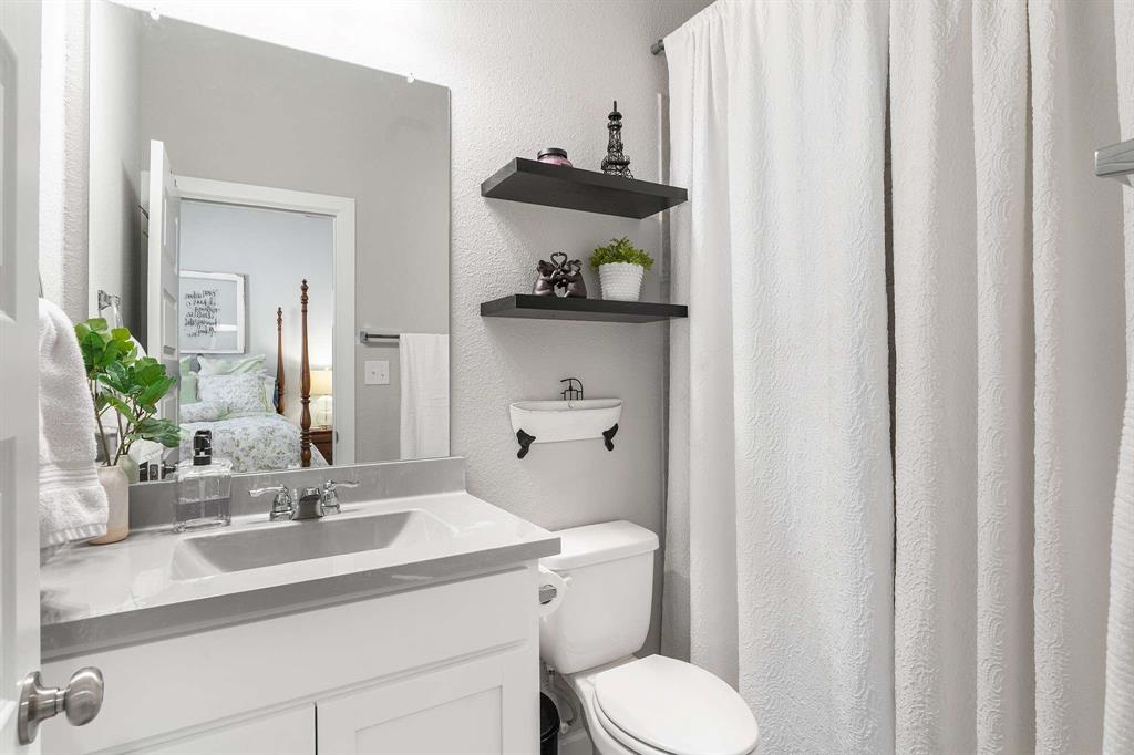 Mantua Point - Residential