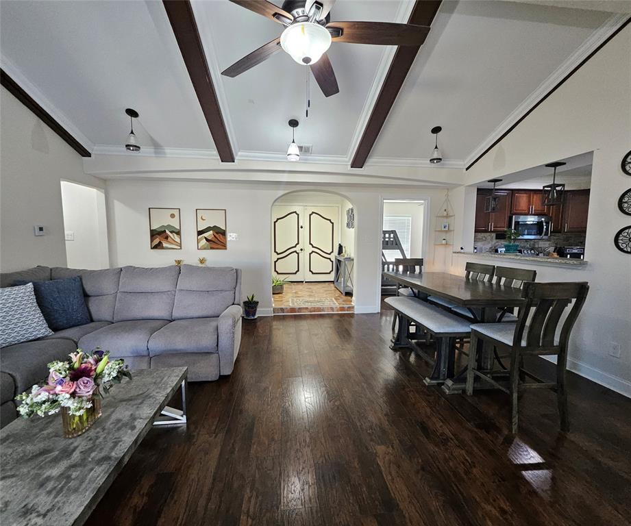 4726 Snow Drive