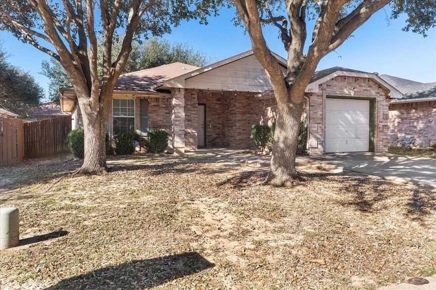 Welcome home to this well-maintained 3-bedroom, 2-bath residence nestled on a quiet cul-de-sac in Southeast Dallas. This single-story home features a spacious living area, a functional kitchen with ample cabinetry, and a comfortable primary suite with private bath. Two additional bedrooms offer flexibility for guests, home office, or growing households. The property includes an attached 1-car garage, central heating and air, and a manageable backyard ideal for everyday enjoyment. Conveniently located near major highways, shopping, dining, and schools, this home offers easy access to downtown Dallas and surrounding areas. A great opportunity for buyers seeking comfort, functionality, and location.