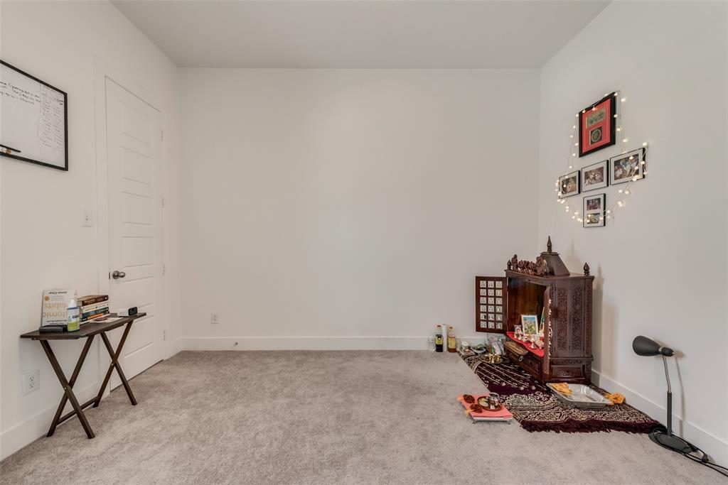 Devonshire Village 8 - Residential Lease