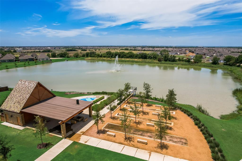 Devonshire Village 8 - Residential Lease