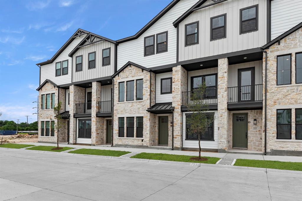 1033 Concan Drive