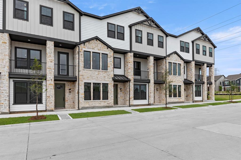 1033 Concan Drive