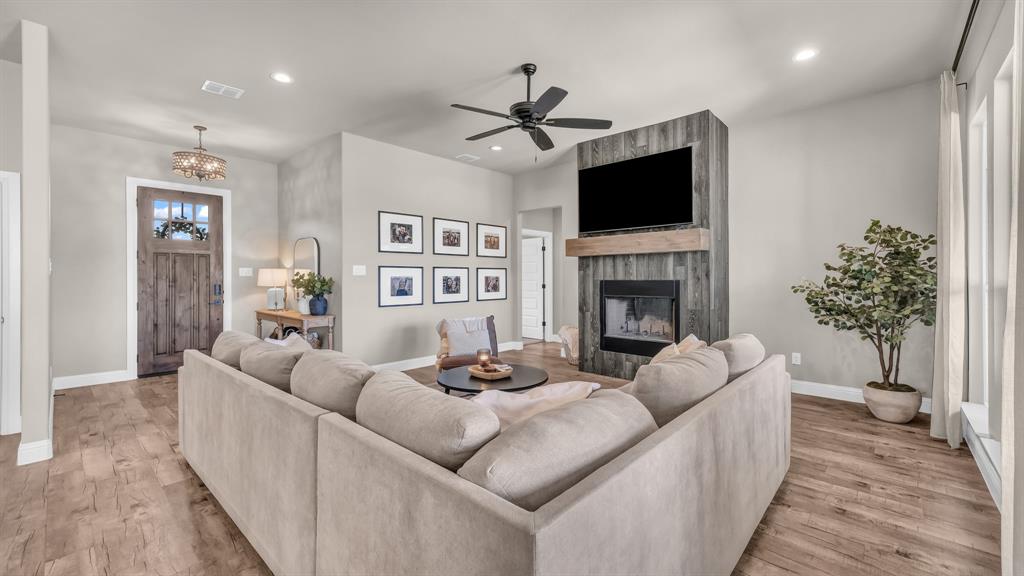 1240 Smith Trail