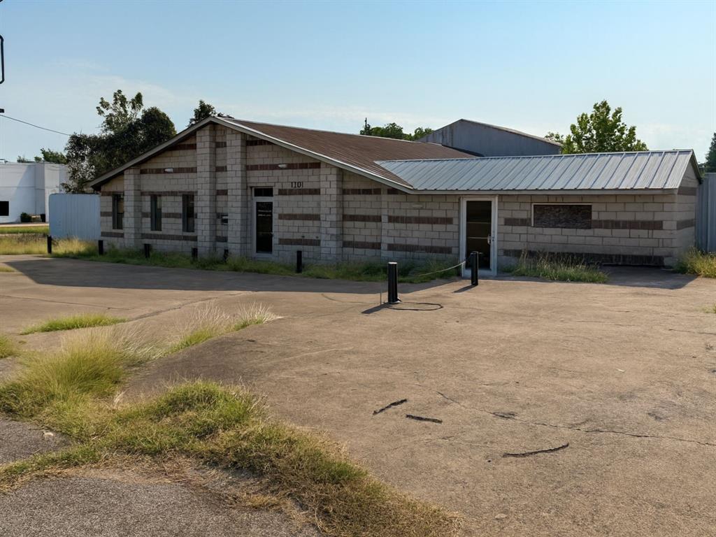 By-Pass - Commercial Sale