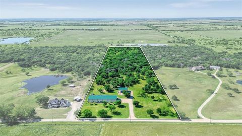 650 Scoggins Road Tioga TX 76271