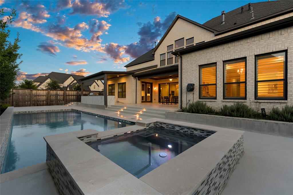 Lexington Ph Seven - Residential