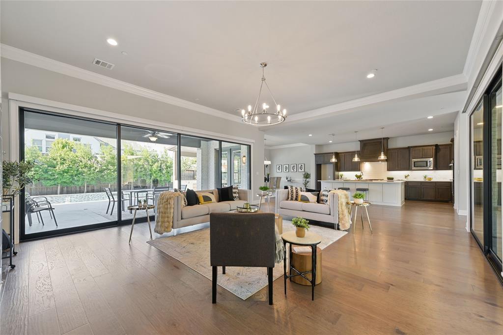 Lexington Ph Seven - Residential