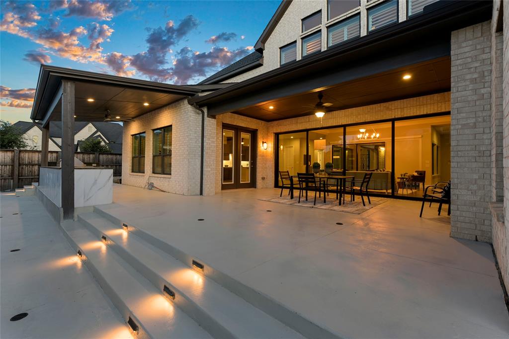 Lexington Ph Seven - Residential