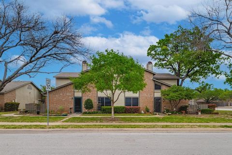 340 W Harwood Road D Hurst TX 76054