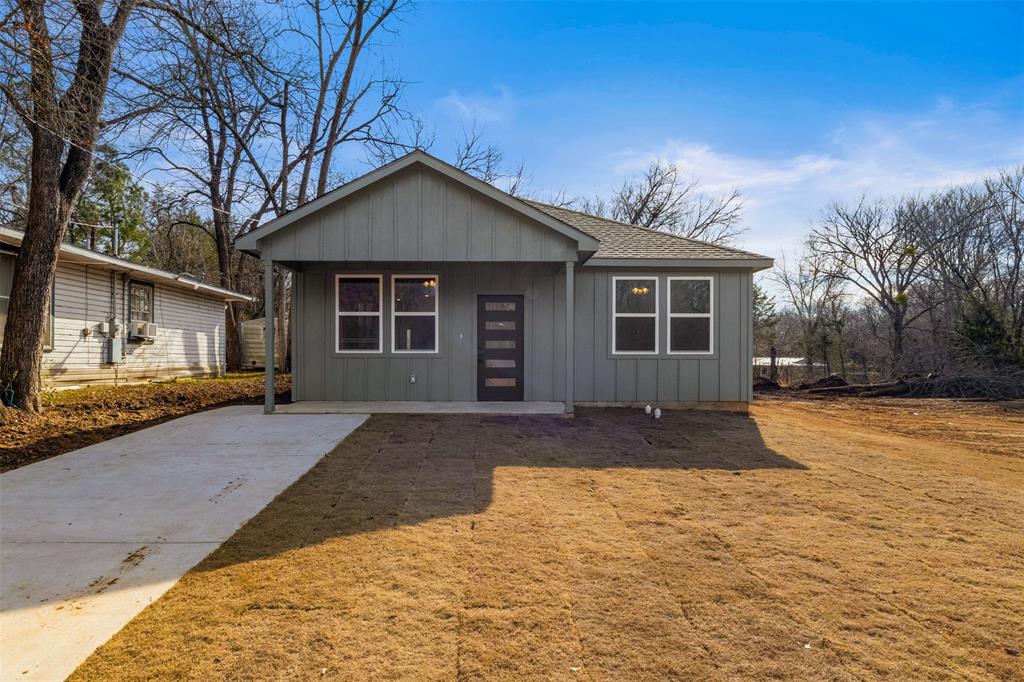 913 W Sherman Street