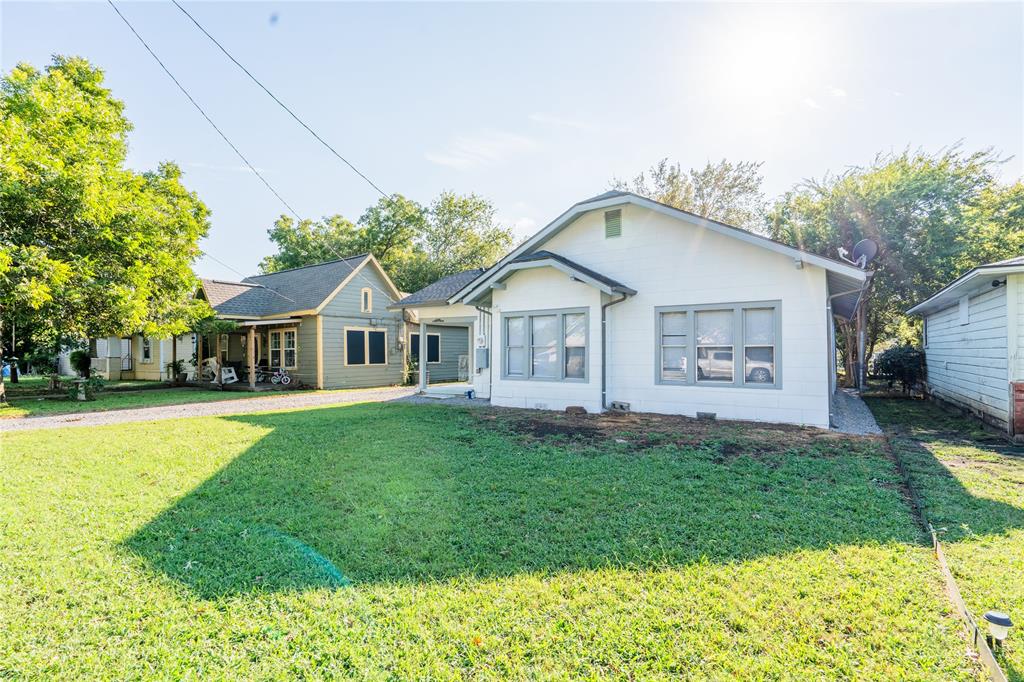 218 N Burdette Avenue