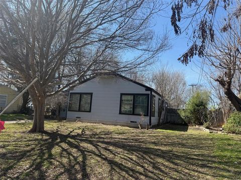 3950 Marks Place Fort Worth TX 76116