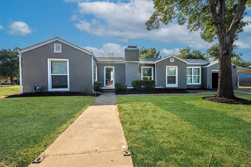 Beautifully renovated and move-in ready, this charming 2-bedroom, 1-bath home sits on a spacious corner lot in Fort Worth’s quiet Meadowbrook neighborhood. Step inside to find fresh interior and exterior paint, new luxury vinyl plank flooring, upgraded baseboards, new plumbing, and a cozy living room anchored by a fireplace. The fully updated kitchen boasts granite countertops and modern finishes, while the thoughtful layout creates a warm and inviting flow throughout.
Outside, enjoy a one-car garage with an additional carport, a nicely landscaped yard, and a large backyard ideal for entertaining, gardening, or relaxing. With quick access to I-30 and 820, you’ll be close to shopping, dining, and commuter routes. Added peace of mind comes with a one-year home warranty, and a transferable comprehensive foundation warranty by Perma Pier for the new owner. No survey. Please send offers to the correct inbox.
