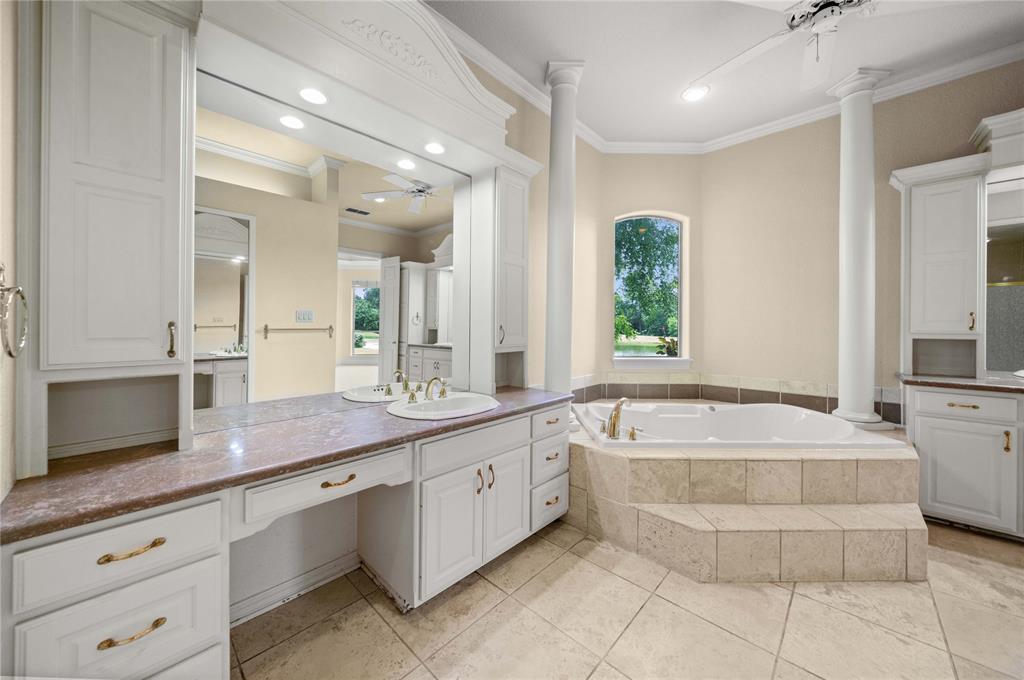 Eagles Bluff - Residential