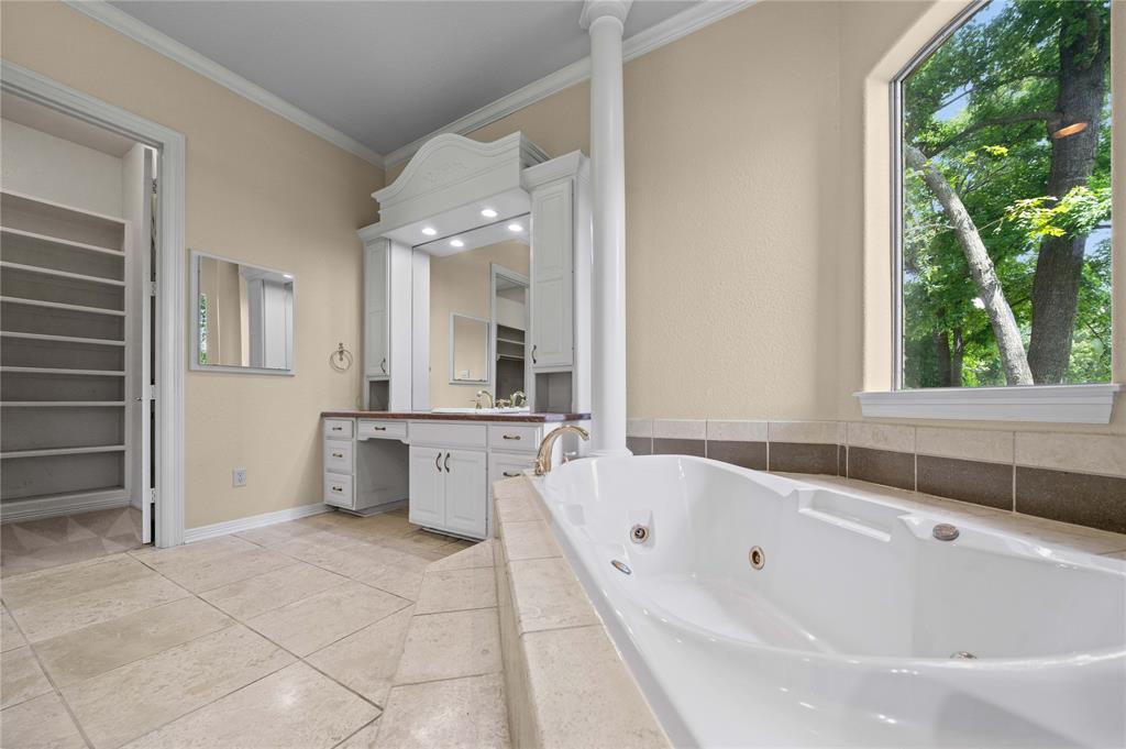 Eagles Bluff - Residential