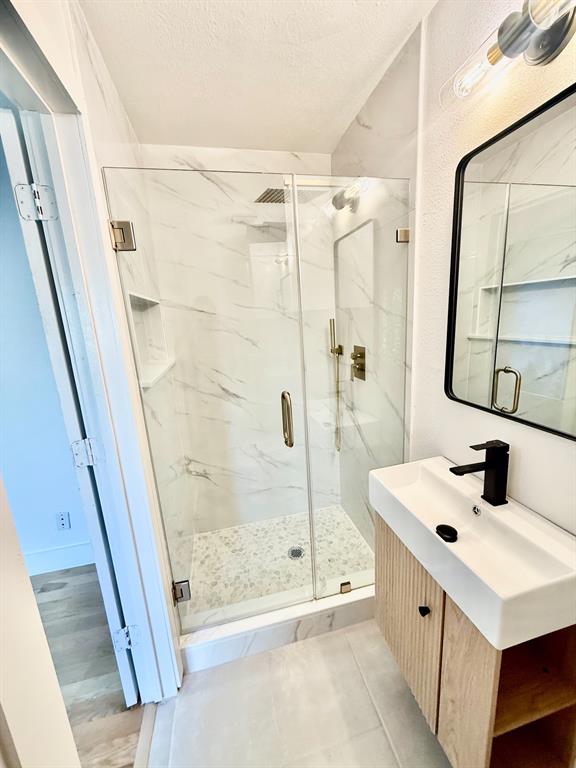 Bristle Cone Twnhs Conds - Residential Lease