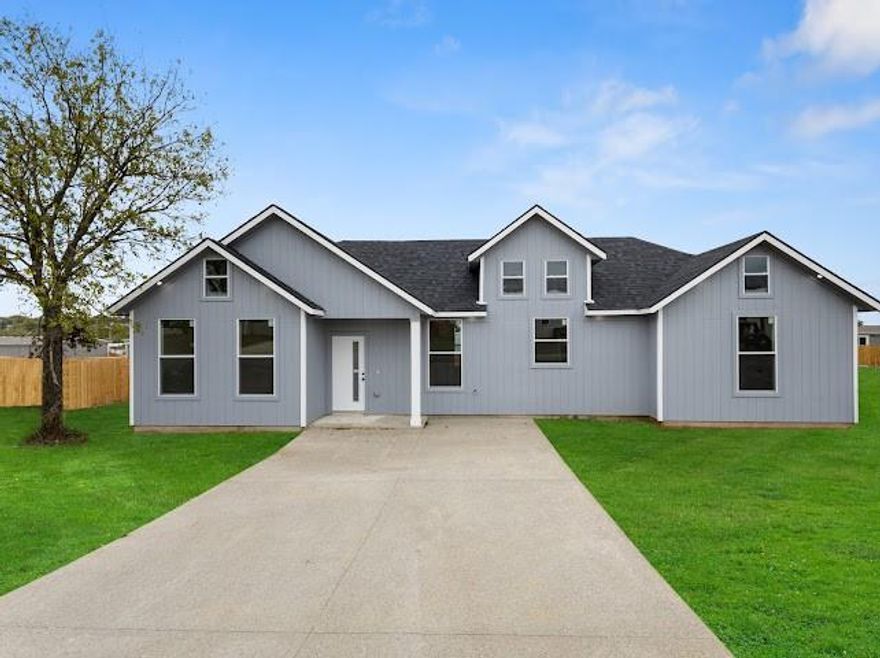 This beautifully constructed home features 3 spacious bedrooms and 2 full baths across 1,550 square feet of modern living space. Thoughtfully designed for comfort and style, this home offers an open layout with quality finishes throughout.
Located just minutes from scenic Lake Bridgeport and only a 45-minute drive to Fort Worth, you’ll enjoy the perfect blend of peaceful small-town living and convenient city access. Don’t miss your chance to make this stunning new home yours, schedule a private showing today!
