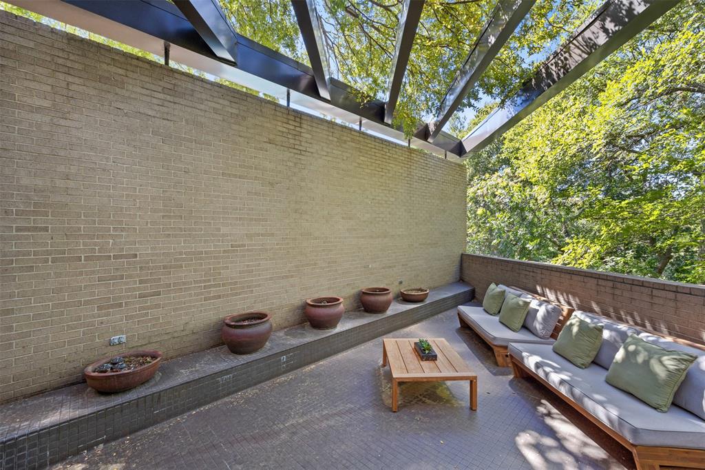 Highland Park Townhomes - Residential