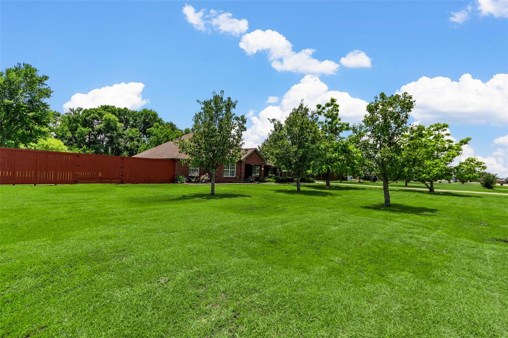 805 Cross Timbers Drive