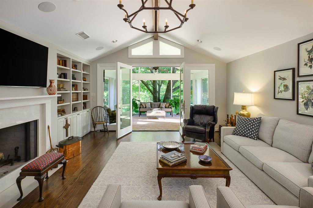 Northwood Hills 01 - Residential