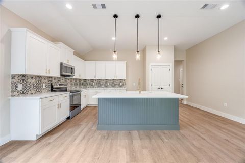 Tiny photo for 113 Iron Horse Lane, Denison, TX 75020 (MLS # 21235099)