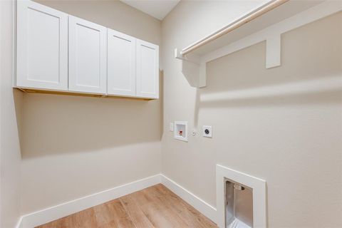 Tiny photo for 113 Iron Horse Lane, Denison, TX 75020 (MLS # 21235099)