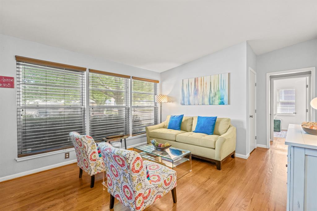 3401 W Fuller Avenue