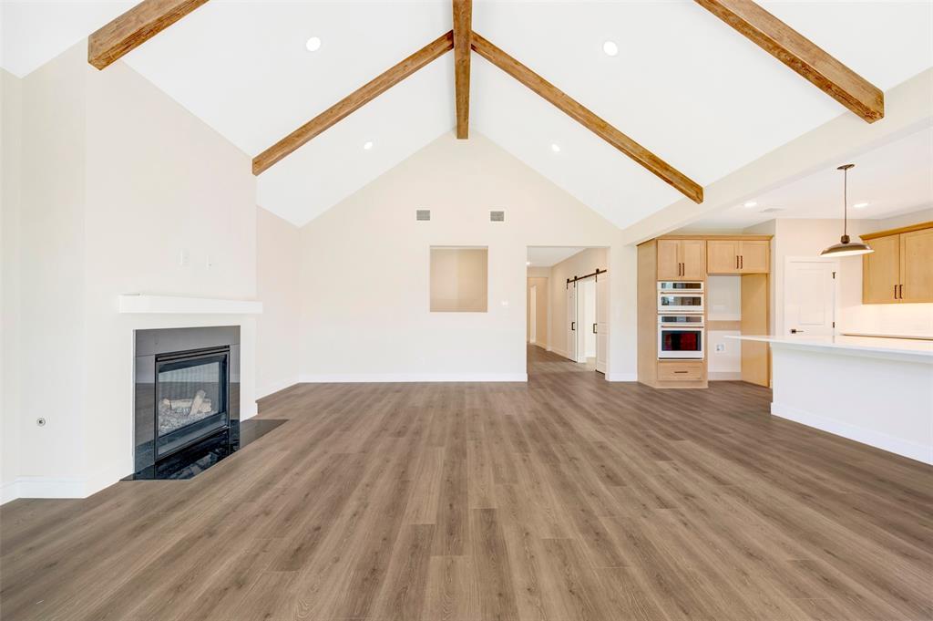 Elevon - Residential