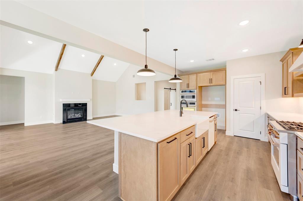 Elevon - Residential