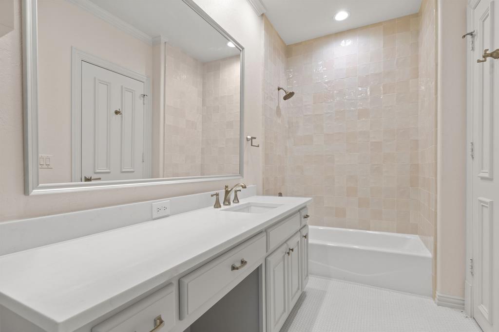 Highland Park 04 Instl - Residential